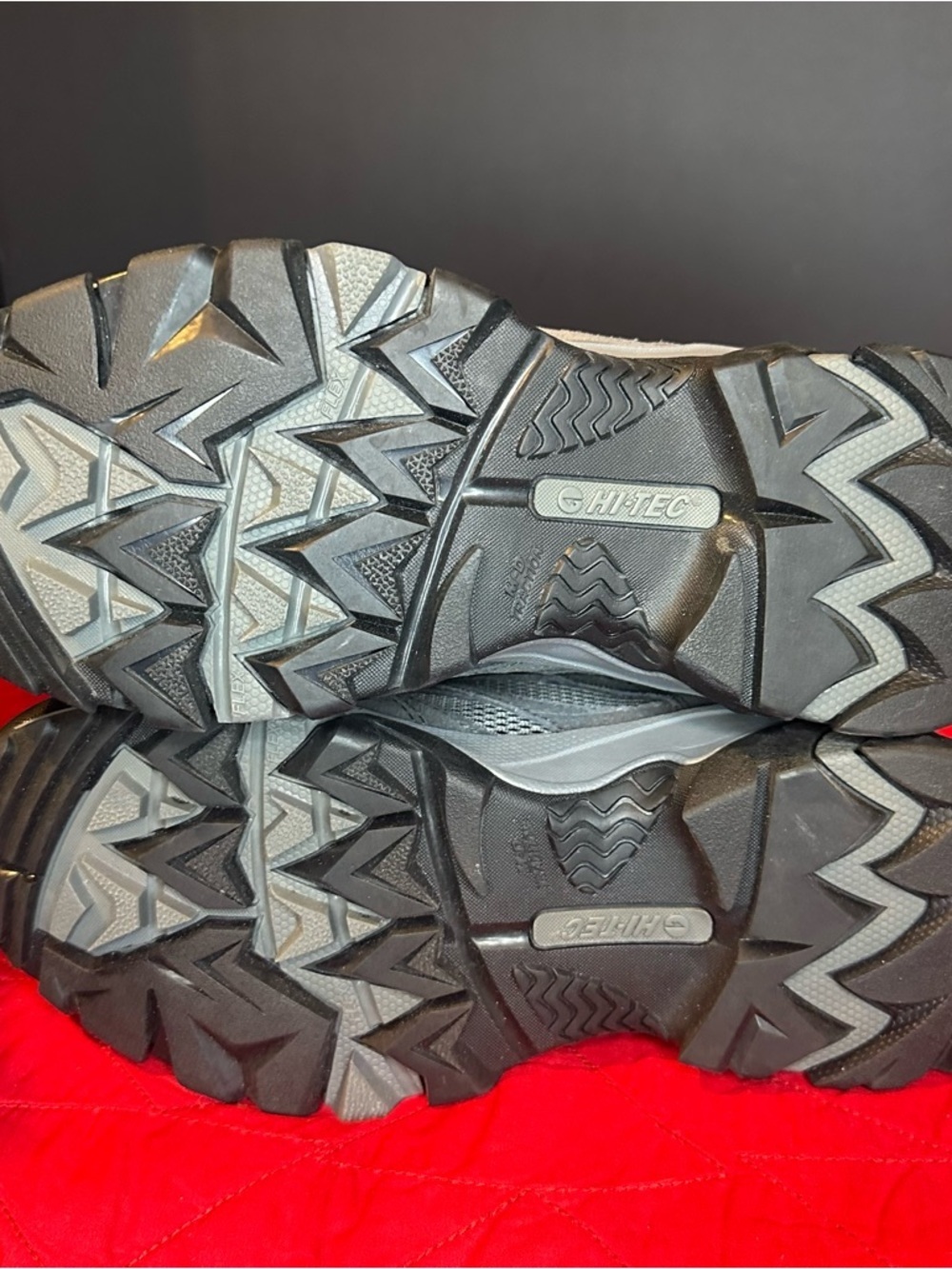 Hi-Tec APEC Lite WP Women's Waterproof Hiking Trail Shoes - Picture 5 of 6